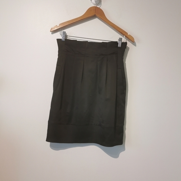 - Bcbgmaxazria paperbag size 4 black skirt - Picture 6 of 8